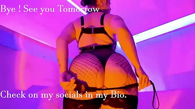 Gloomydoll live