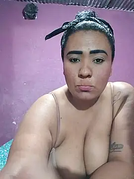 Milena1024 live