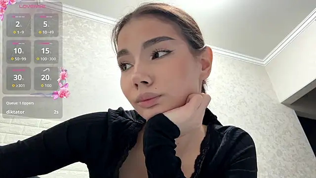 MarylnMonnier live