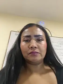 Ariana_Rodriguez live