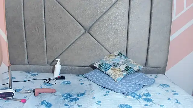 lia_monroe1 live