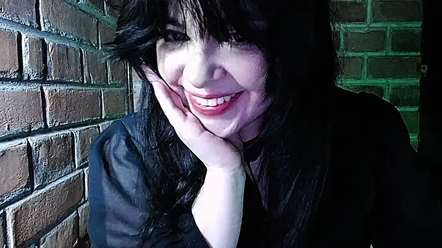 DarkRoseUwU live