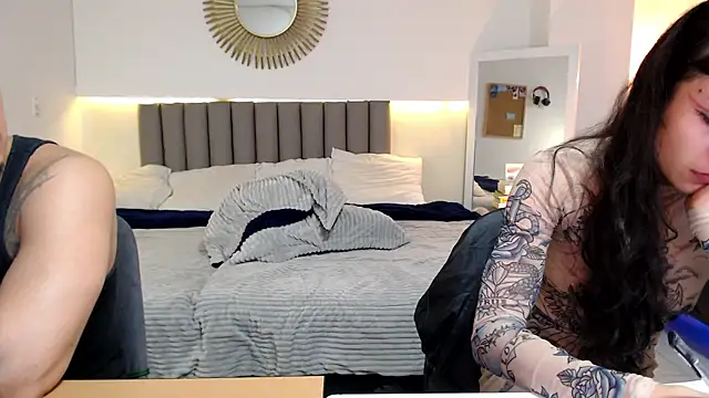 theoffice_couple live