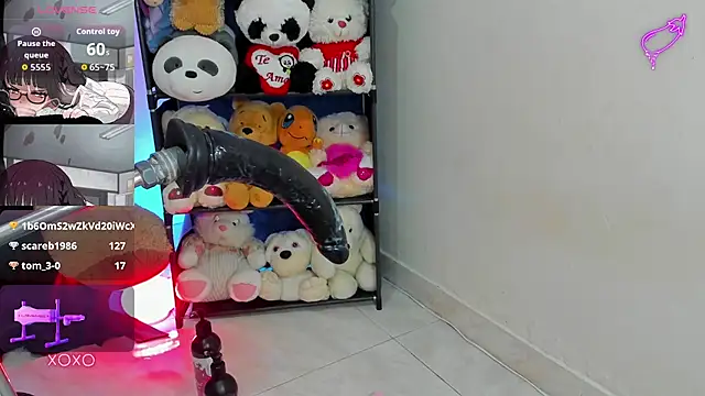 Lizz_Tender live