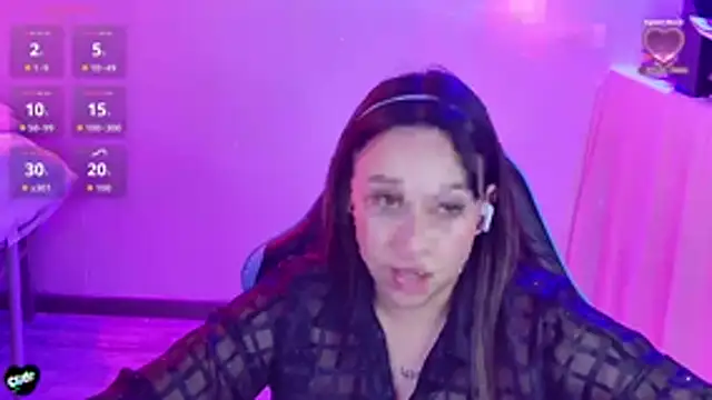 Skarlet_Adams28 live