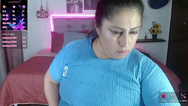 Keyla01_ live