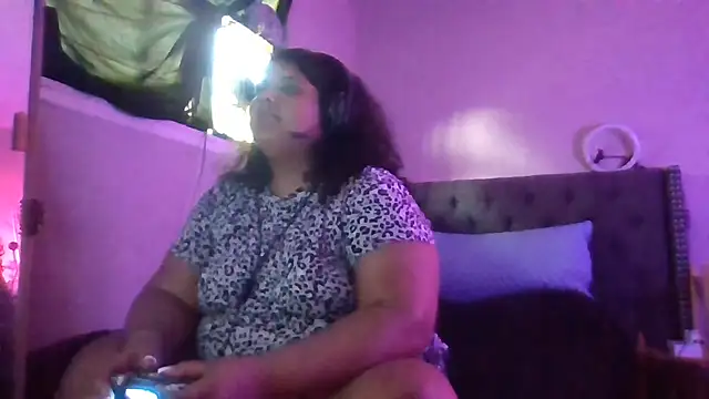 1n0nlythroat live