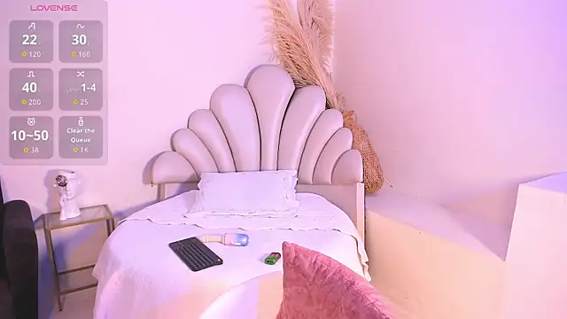 SelenaRogers live