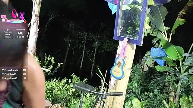 esmeralda_li live