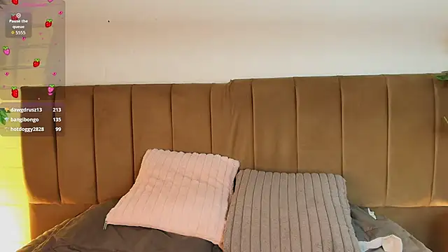 Anthonelaa__ live