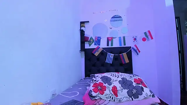 sapphire_brown20 live