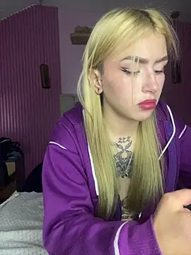 PrettyAshley_ live