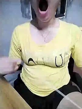 Mie_rose live