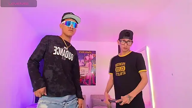 Marcus_and_Tony live