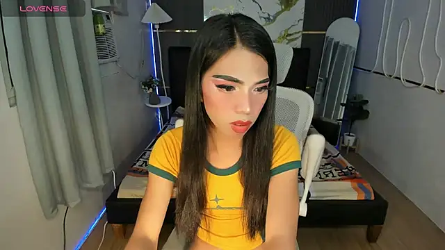 Alexa_therealhorsecock live