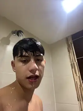 Lander_Cruz live