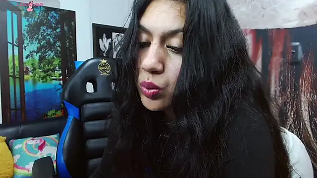 gigi_gilt_ live
