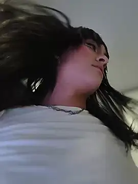 Kiitygirl live