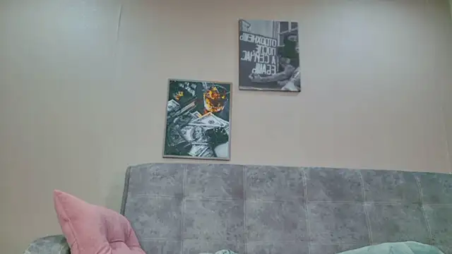 Curvy_Dynamite_ live