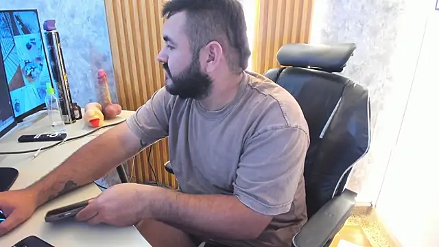 max_river_ live