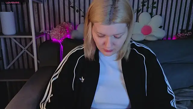 Michele_Greenn live