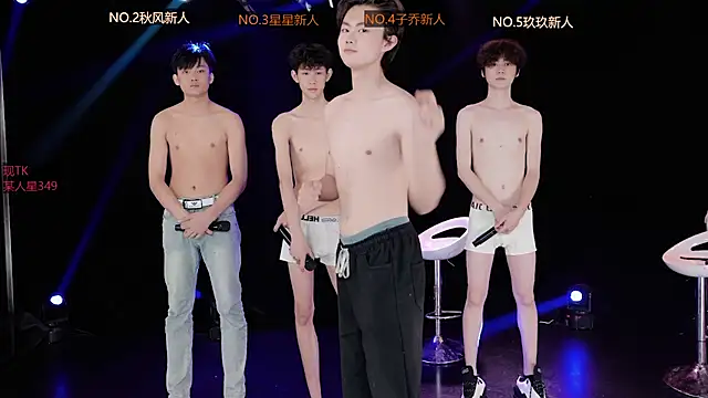 EXO-999 live