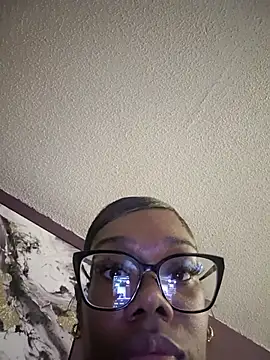 Hottiechocolatier live