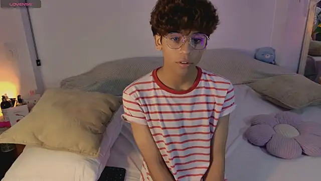 Samy_Twink live