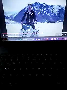 EMERKITHO_20_R live