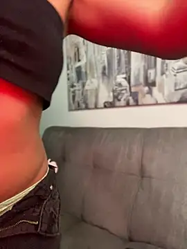AntonellaCooper_Pink live