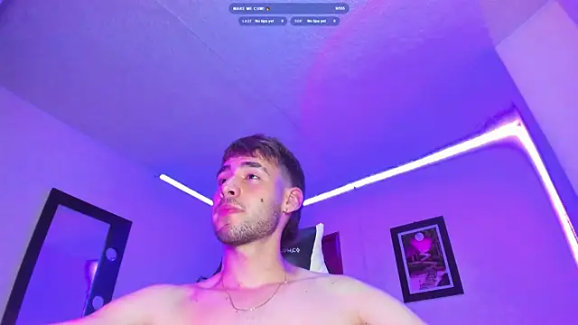 YourGirlfriendsFavorite live