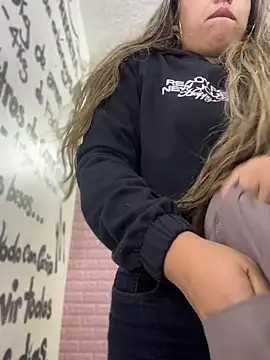 zahra_Jalid live