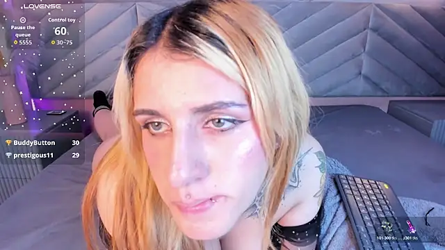 scarlet__rossi live
