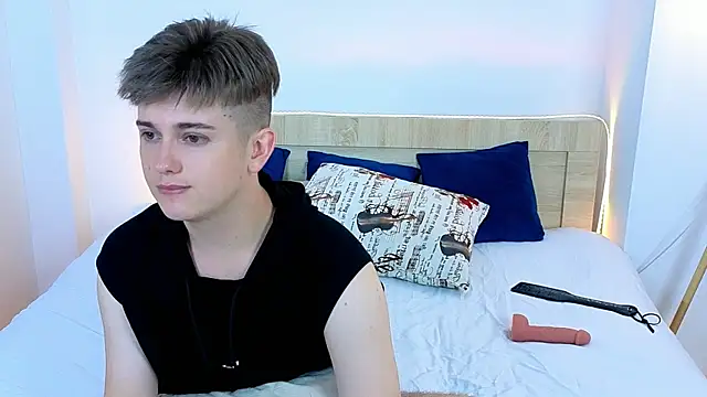 Miless_Cooper live