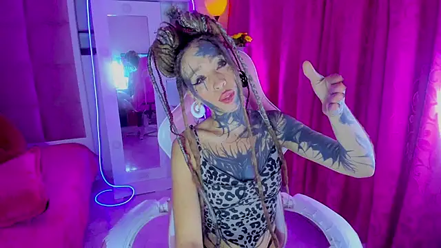 Lucy_Doll8 live