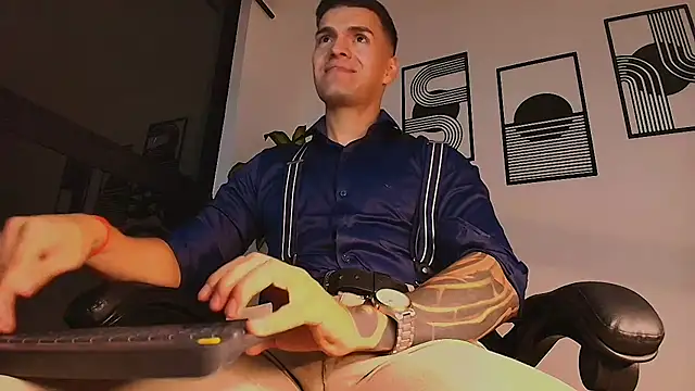 ALPHA_DOMINUS_ live
