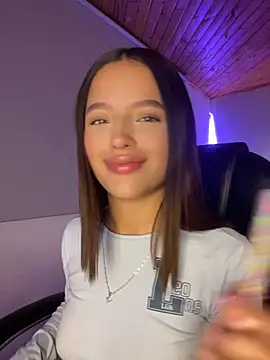 Sofia18_pinkk live