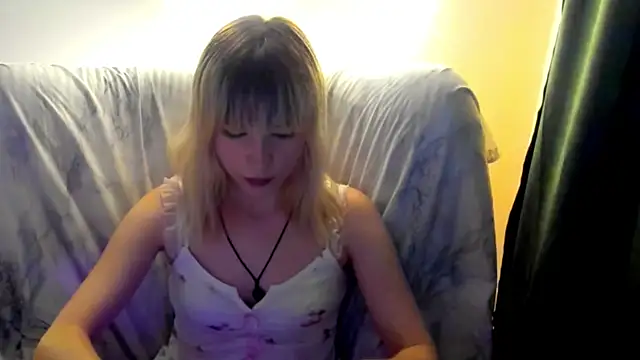 MiaKimiko live