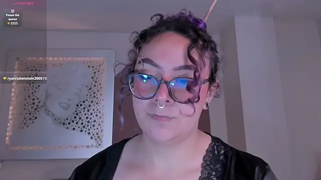 LoiseHarper live