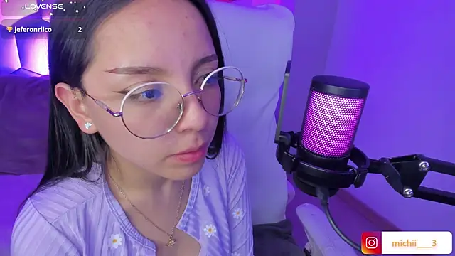 kitty_patitas_suavesss live
