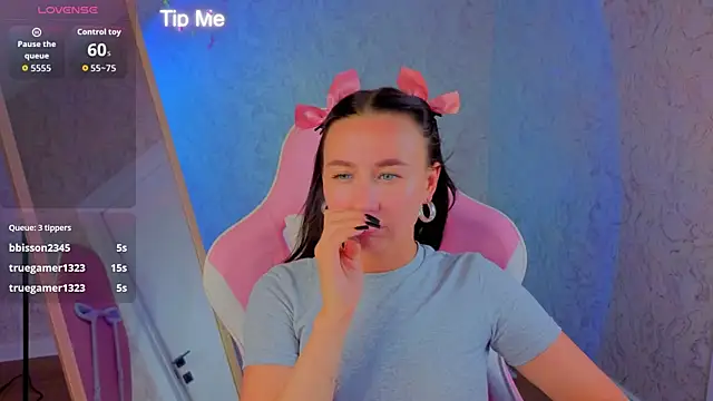_Kiki_angelll_ live