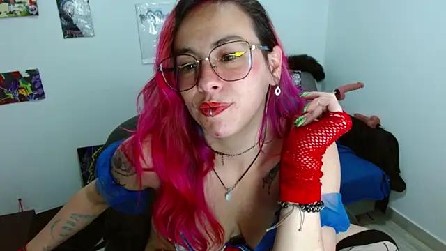 natasha_laulau live