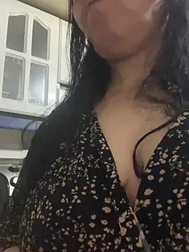 Freya_Artemisa live