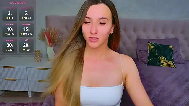 JasminUqueen live