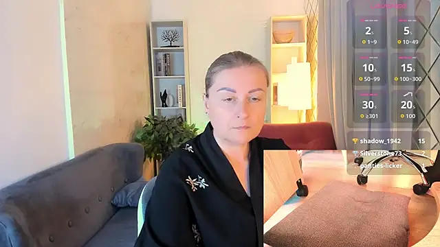 Alexandra_Kind live