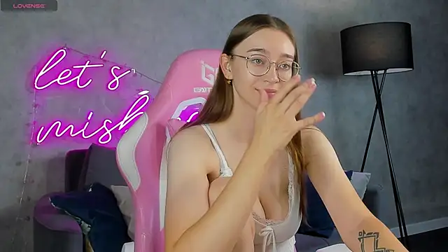 Lucy_Green live