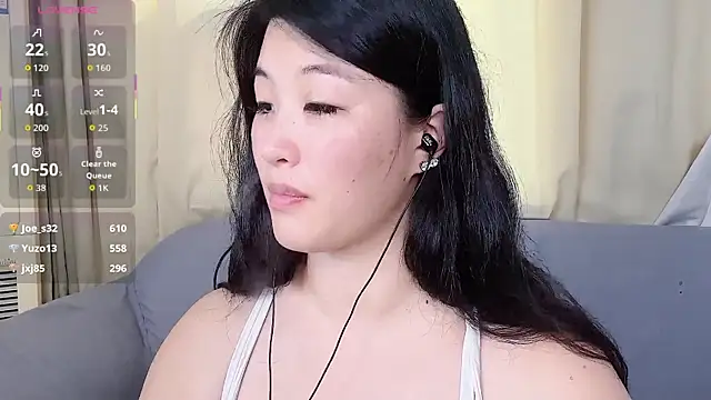 Tavie1744 live