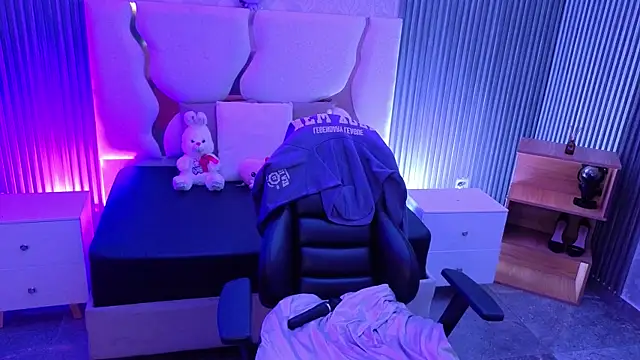 Ixchel_tay live