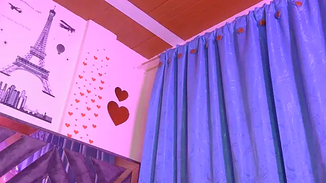 tinny_emiily live