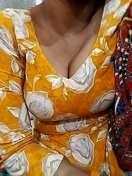 Poonam-Sinha live